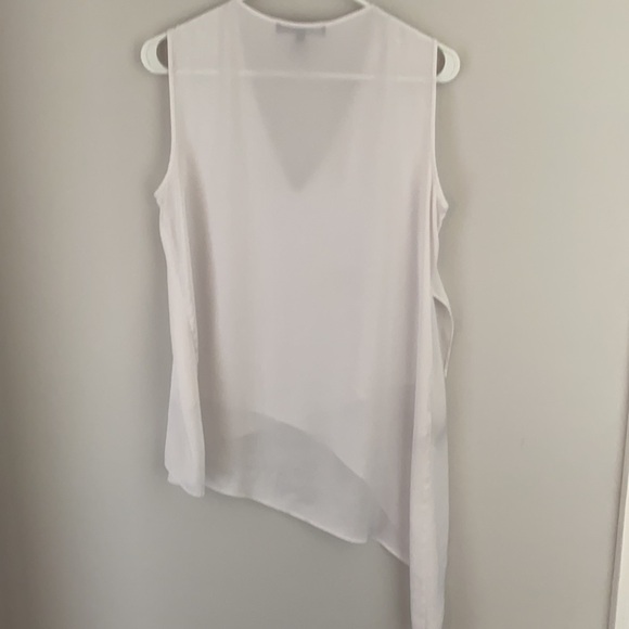 BCBGMaxAzria Nikko White Asymmetrical Blouse - Picture 7 of 9